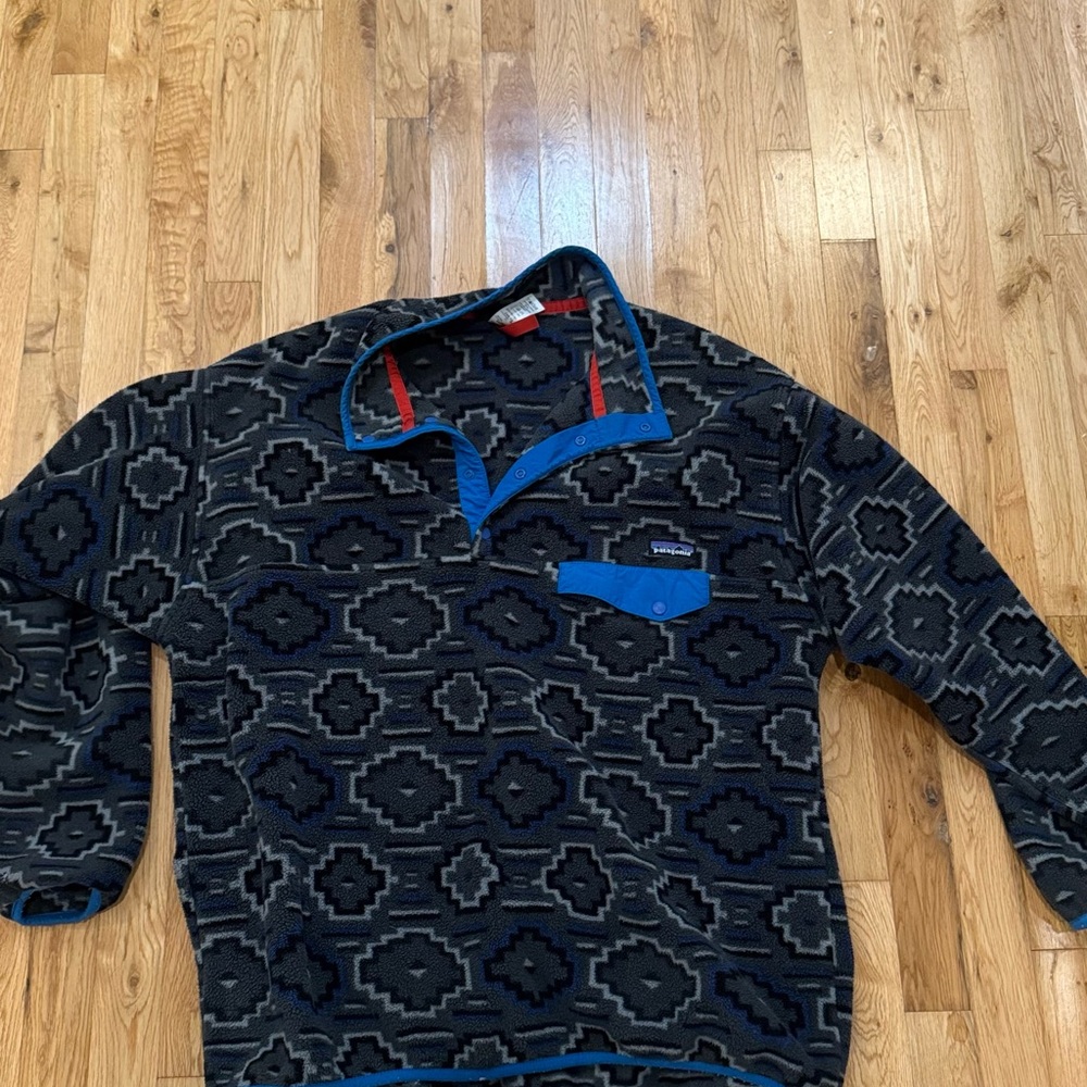 Patagonia Synchilla Fleece in Gray and Blue